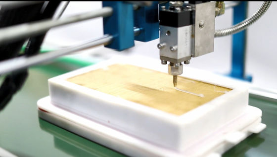 Auto-Luftfilter-heiße Schmelzkleber-Maschine 6pcs/Min Hot Melt Dispenser Lines